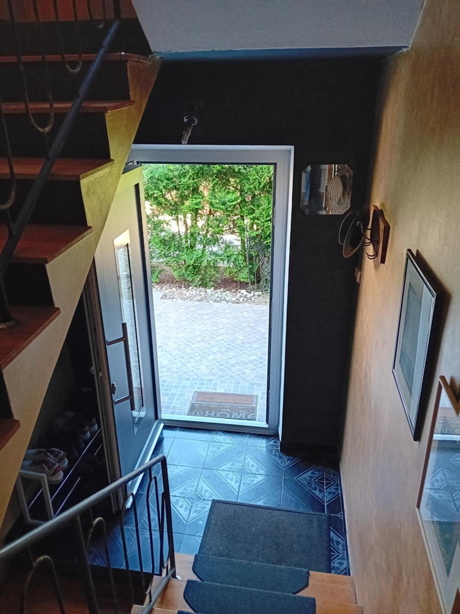 Apartment Baci For 4 Guests リュブリャナ エクステリア 写真